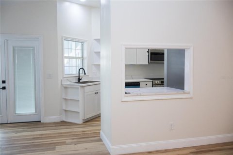Casa en venta en Winter Haven, Florida, 4 dormitorios, 192.21 m2 № 2418584 - foto 11