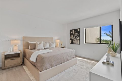 Condo in Pompano Beach, Florida, 2 bedrooms  № 1759162 - photo 27