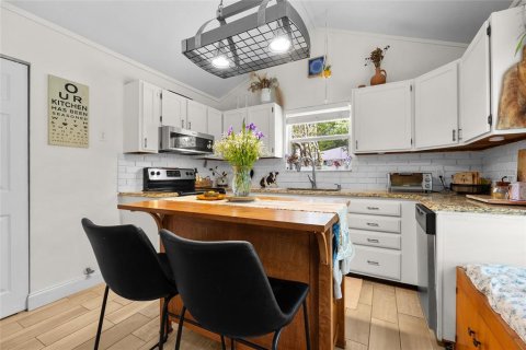 Casa en venta en Archer, Florida, 3 dormitorios, 141.77 m2 № 1778232 - foto 5