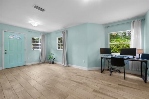 Casa en venta en Archer, Florida, 3 dormitorios, 141.77 m2 № 1778232 - foto 13