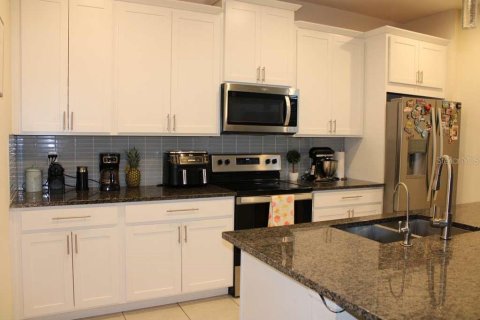 House in TOHOQUA in Kissimmee, Florida 3 bedrooms, 150.22 sq.m. № 2124586 - photo 5