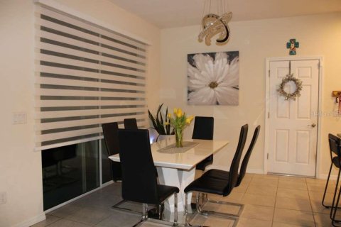 House in TOHOQUA in Kissimmee, Florida 3 bedrooms, 150.22 sq.m. № 2124586 - photo 9