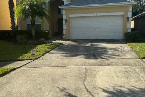 Casa en venta en Kissimmee, Florida, 7 dormitorios, 263.29 m2 № 1515244 - foto 1