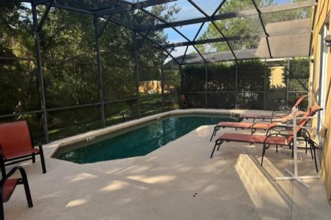 Casa en venta en Kissimmee, Florida, 7 dormitorios, 263.29 m2 № 1515244 - foto 21