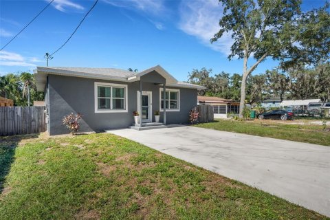 Villa ou maison à vendre à Tarpon Springs, Floride: 3 chambres, 126.81 m2 № 2430807 - photo 4