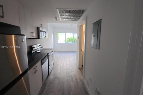 Condominio en alquiler en Miami Beach, Florida, 1 dormitorio, 39.2 m2 № 2077380 - foto 10