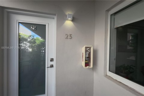 Condominio en alquiler en Miami Beach, Florida, 1 dormitorio, 39.2 m2 № 2077380 - foto 30