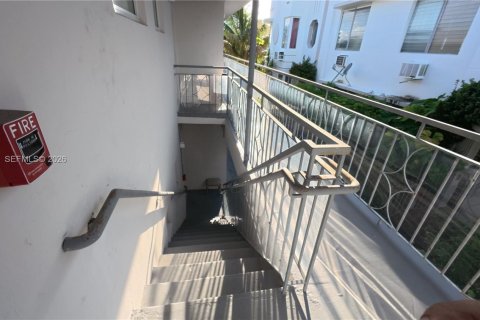 Condominio en alquiler en Miami Beach, Florida, 1 dormitorio, 39.2 m2 № 2077380 - foto 18