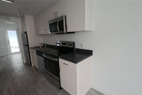 Condominio en alquiler en Miami Beach, Florida, 1 dormitorio, 39.2 m2 № 2077380 - foto 20