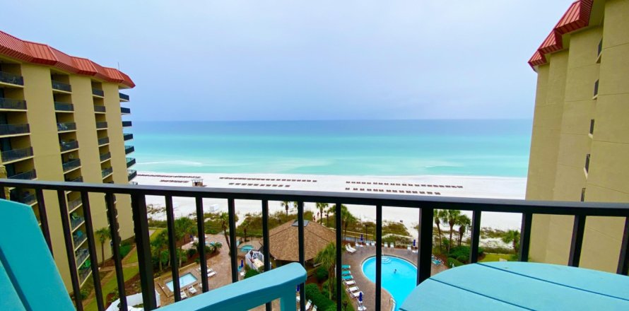 Condo in Panama City Beach, Florida, 2 bedrooms № 560677