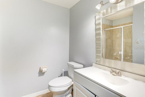 Casa en venta en Davenport, Florida, 5 dormitorios, 210.8 m2 № 2120719 - foto 16