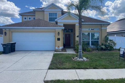 House in Davenport, Florida 5 bedrooms, 210.8 sq.m. № 2120719 - photo 2