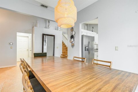 Casa en venta en Davenport, Florida, 5 dormitorios, 210.8 m2 № 2120719 - foto 8