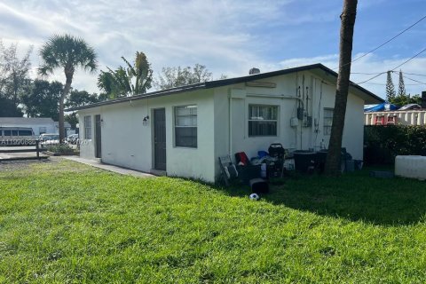 Casa en alquiler en Fort Lauderdale, Florida, 1 dormitorio, 95.22 m2 № 2058048 - foto 16