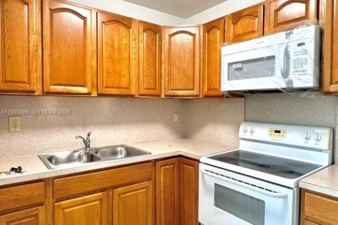 Casa en Fort Lauderdale, Florida 1 dormitorio, 95.22 m2 № 2058048