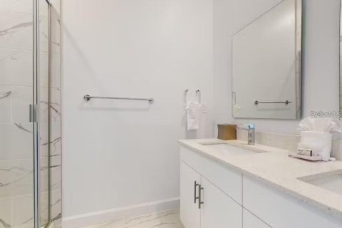 Touwnhouse à louer à Davenport, Floride: 4 chambres, 155.24 m2 № 2413716 - photo 18