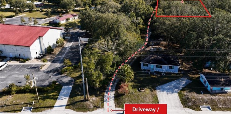 Terreno en Lady Lake, Florida № 2225922