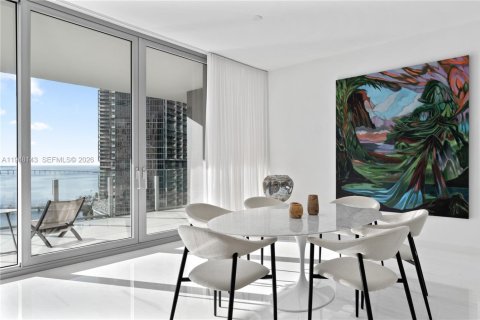 Condo in Miami, Florida, 3 bedrooms  № 2026690 - photo 18