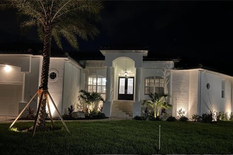 House in New Port Richey, Florida 3 bedrooms, 297.38 sq.m. № 1793895 - photo 10