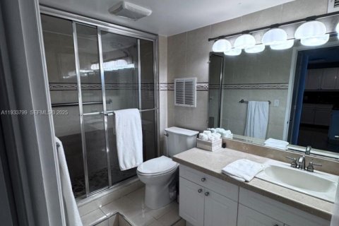 Copropriété à louer à Miami Beach, Floride: 1 chambre, 78.97 m2 № 2077308 - photo 11