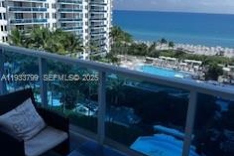 Copropriété à louer à Miami Beach, Floride: 1 chambre, 78.97 m2 № 2077308 - photo 3