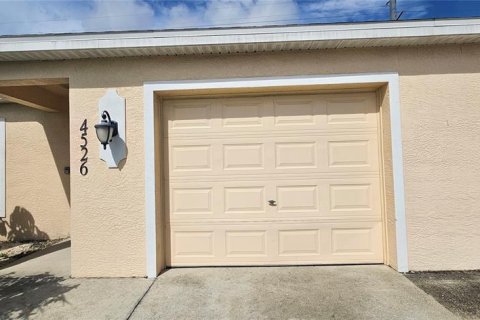 Appartement à Cape Coral, Floride 2 chambres, 125.79 m2 № 2383908