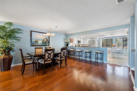 Touwnhouse à vendre à Treasure Island, Floride: 3 chambres, 197.88 m2 № 1574359 - photo 14