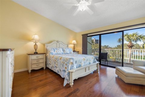 Touwnhouse à vendre à Treasure Island, Floride: 3 chambres, 197.88 m2 № 1574359 - photo 25