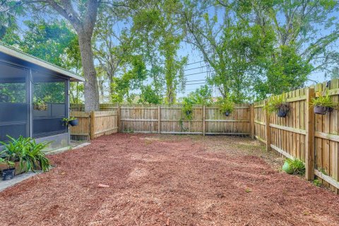 House in New Port Richey, Florida 3 bedrooms, 132.11 sq.m. № 1825256 - photo 25