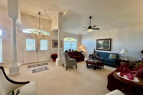 House in Winter Haven, Florida 3 bedrooms, 195.75 sq.m. № 1876593 - photo 2