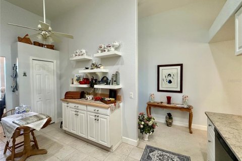 House in Winter Haven, Florida 3 bedrooms, 195.75 sq.m. № 1876593 - photo 8