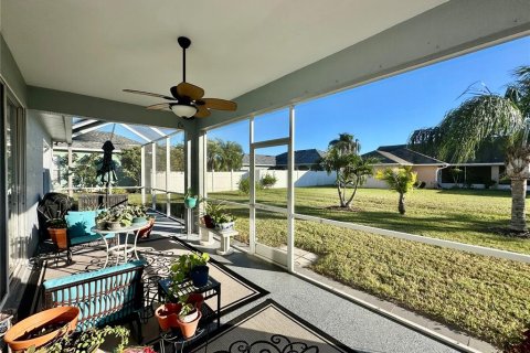House in Winter Haven, Florida 3 bedrooms, 195.75 sq.m. № 1876593 - photo 28
