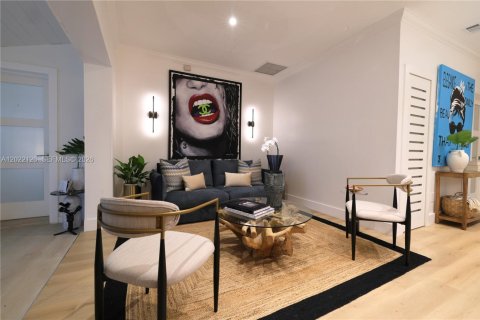 Villa ou maison à louer à Miami, Floride: 2 chambres, 105.54 m2 № 2273401 - photo 9