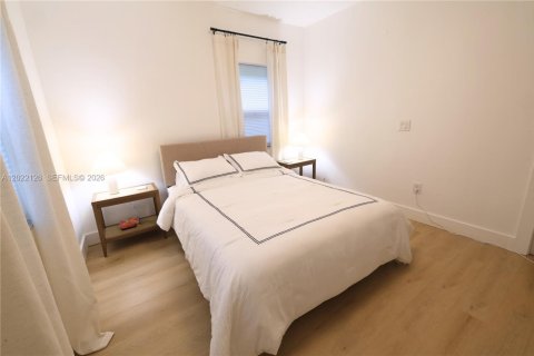 Villa ou maison à louer à Miami, Floride: 2 chambres, 105.54 m2 № 2273401 - photo 20