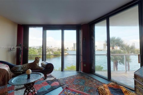 Купить кондоминиум в Авентура, Флорида 2 спальни, 228.82м2, № 1957780 - фото 2