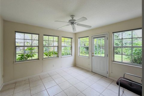 House in DeLand, Florida 2 bedrooms, 129.32 sq.m. № 1769052 - photo 3