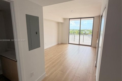 Condo in Miami, Florida  № 2172784 - photo 3