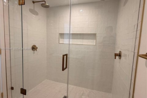 Condo in Miami, Florida  № 2172784 - photo 8