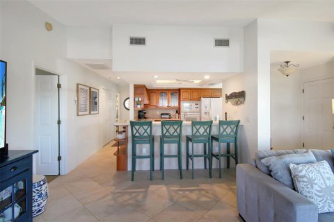 Condo in Sarasota, Florida, 2 bedrooms  № 931224 - photo 20