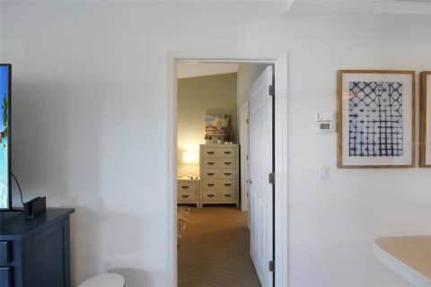 Condo in Sarasota, Florida, 2 bedrooms  № 931224 - photo 21