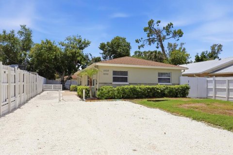 Duplex à vendre à Sarasota, Floride: 4 chambres, 111.39 m2 № 2101903 - photo 7