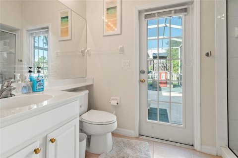 House in Tampa, Florida 5 bedrooms, 301.75 sq.m. № 1886332 - photo 3