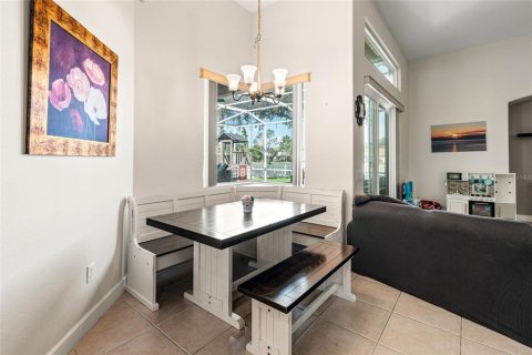 House in Tampa, Florida 5 bedrooms, 301.75 sq.m. № 1886332 - photo 22