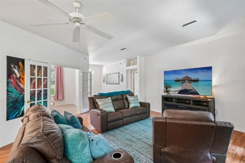 Villa ou maison à vendre à Dunnellon, Floride: 3 chambres, 190.17 m2 № 2330130 - photo 8