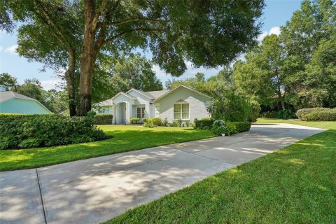 Villa ou maison à vendre à Dunnellon, Floride: 3 chambres, 190.17 m2 № 2330130 - photo 3