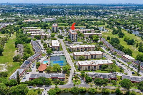 Купить кондоминиум в Лодерхилл, Флорида 3 комнаты, 90.3м2, № 2086276 - фото 7