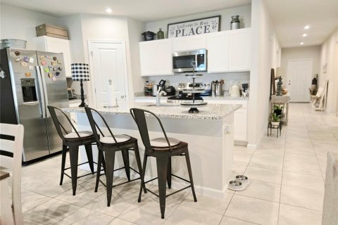 Casa en alquiler en Haines City, Florida, 4 dormitorios, 158.21 m2 № 2148730 - foto 12
