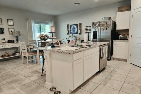 Casa en alquiler en Haines City, Florida, 4 dormitorios, 158.21 m2 № 2148730 - foto 11