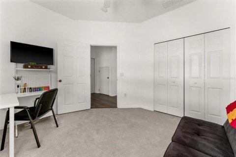 Townhouse in Kissimmee, Florida 4 bedrooms, 151.99 sq.m. № 1585654 - photo 18