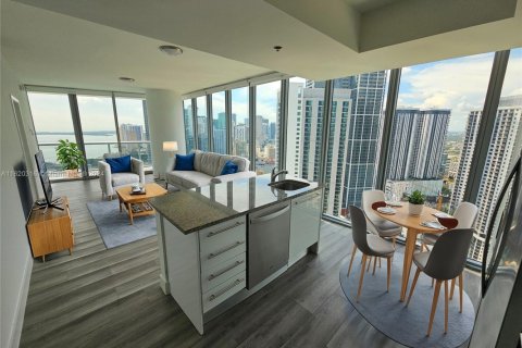 Copropriété à vendre à Miami, Floride: 2 chambres, 122.17 m2 № 1975448 - photo 4